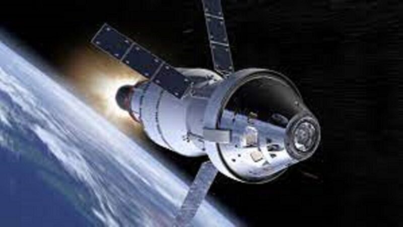 For Artemis one moon mission, NASA stacks Orion case on SLS megarocket