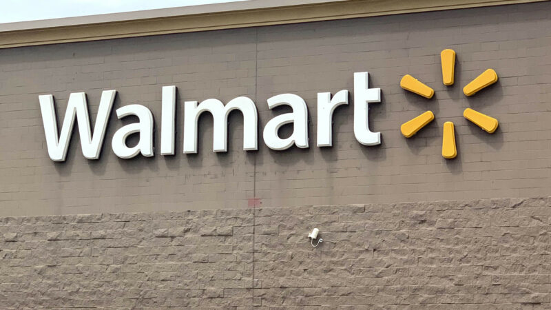 Walmart will be the 1st retailer to trial Twitter’s new livestream shopping stage